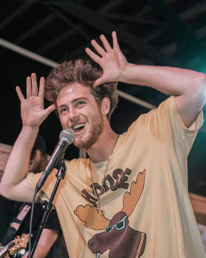 Mr B performing live